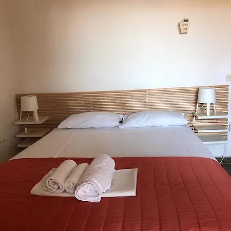 Apartament Sarizas *